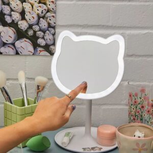 Pasqyra me Formë Mace dhe Dritë LED - Image 2