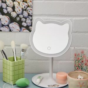 Pasqyra me Formë Mace dhe Dritë LED - Image 1