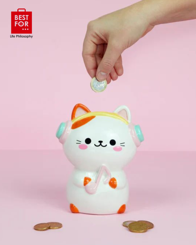 Arkë kursimi në dizajn mace Kawaii