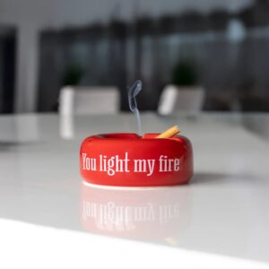 Tavëll e Kuqe "You Light My Fire" - Image 1